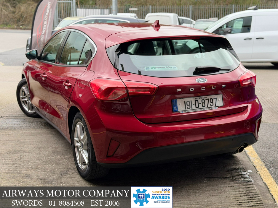 2019 Ford Focus - image 21