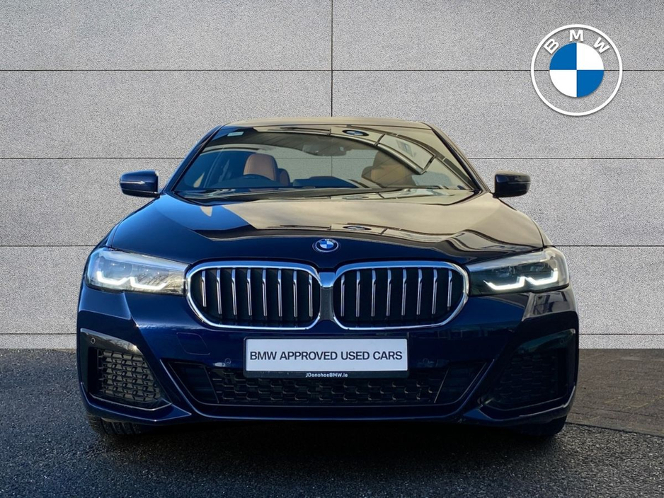 2023 BMW 5 Series - image 16