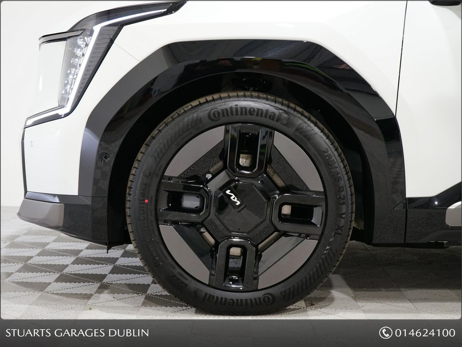 2025 Kia EV9 - image 9
