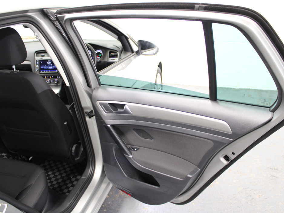 2017 Volkswagen Golf 1.2 TSI COMFORTLINE €16,450