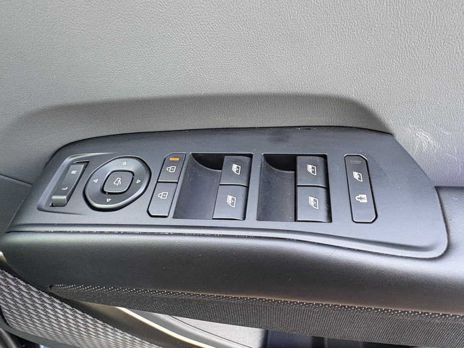 2024 Kia EV9 - image 21
