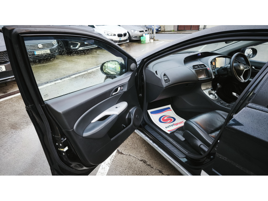 2007 Honda Civic 1.8I SE EXECUTIVE 3 Months Warranty €2,995