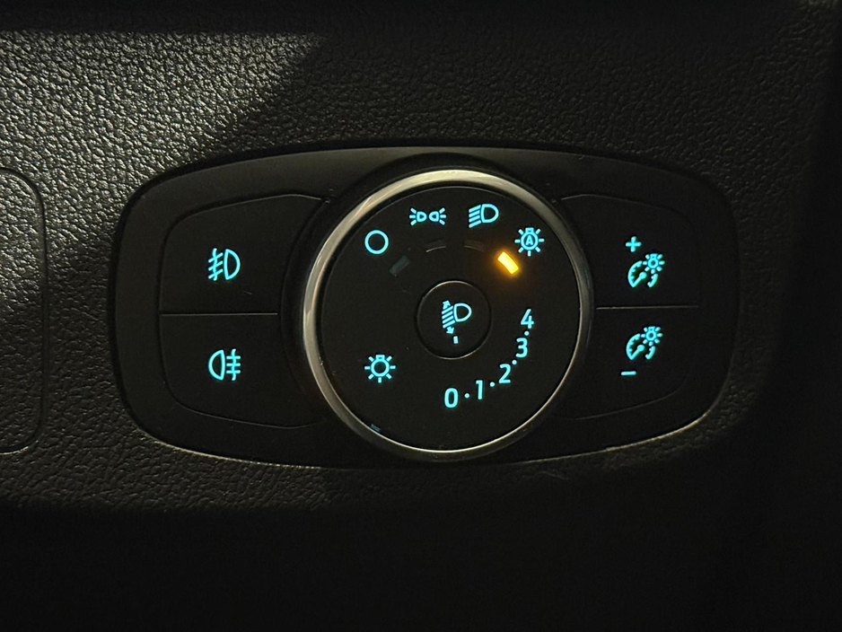 2021 Ford Focus - image 28