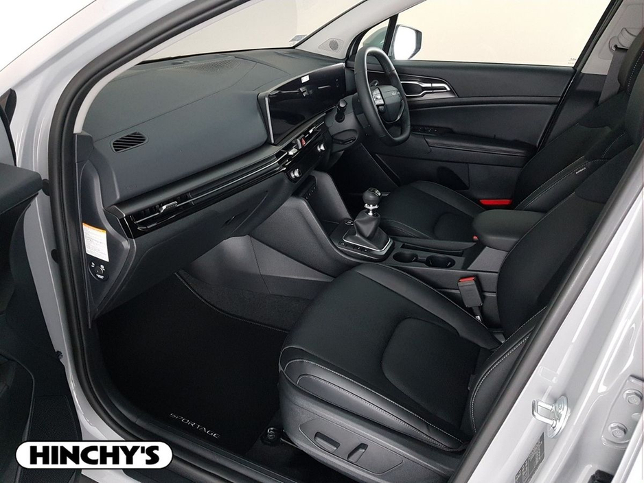 2026 Kia Sportage - image 4
