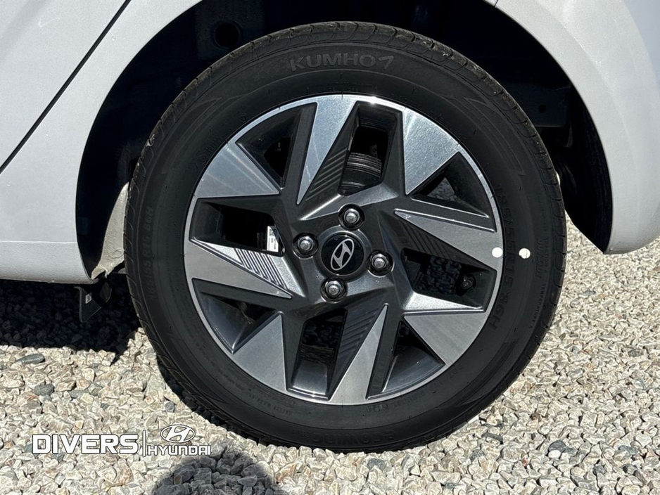 2026 Hyundai i10 - image 21