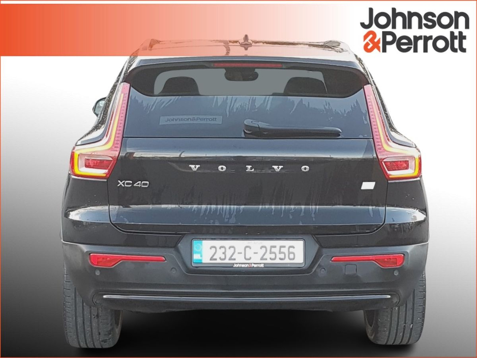 2023 Volvo XC40 BEV 231hp Ultimate (Two Year Volvo Selekt Warranty) €36,900