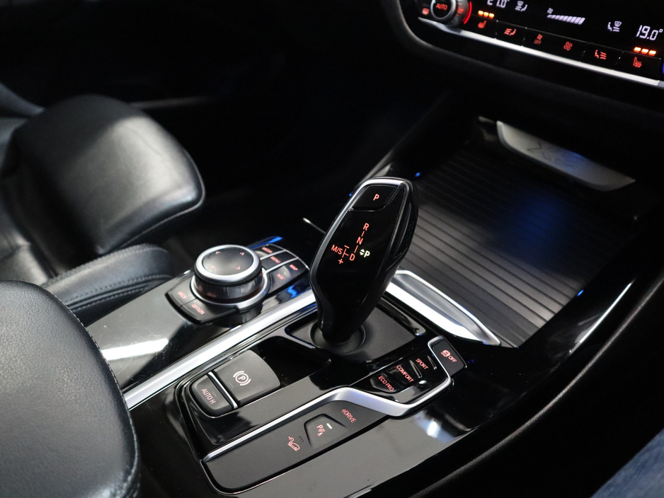 2021 BMW X3 *40* XDRIVE30E XLINE AUTO €31,800