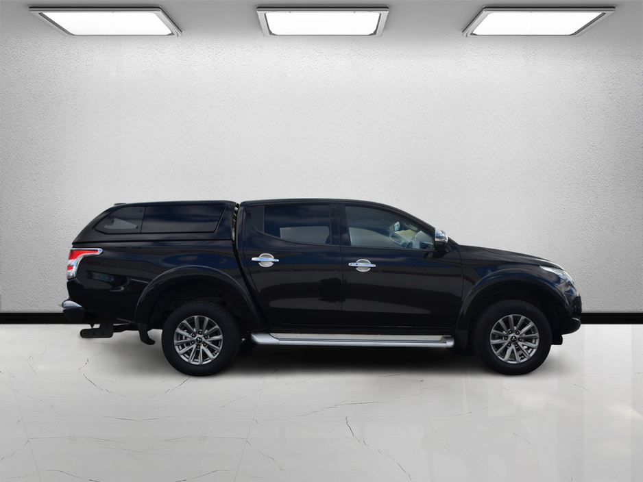 2018 Mitsubishi L200 - image 8