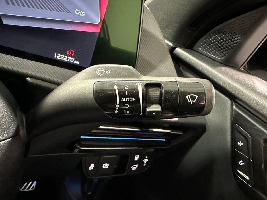 2022 Kia EV6 - image 23