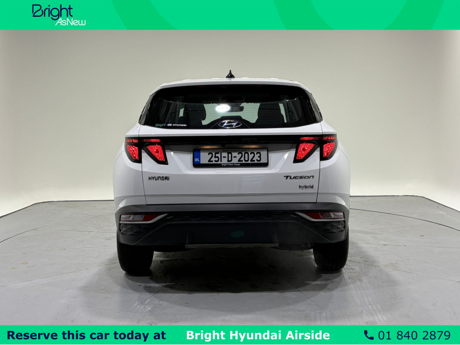 2025 Hyundai Tucson - image 11