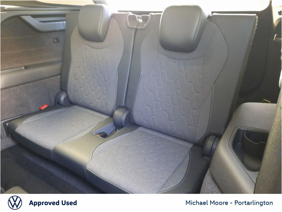 2026 Volkswagen Tayron - image 34