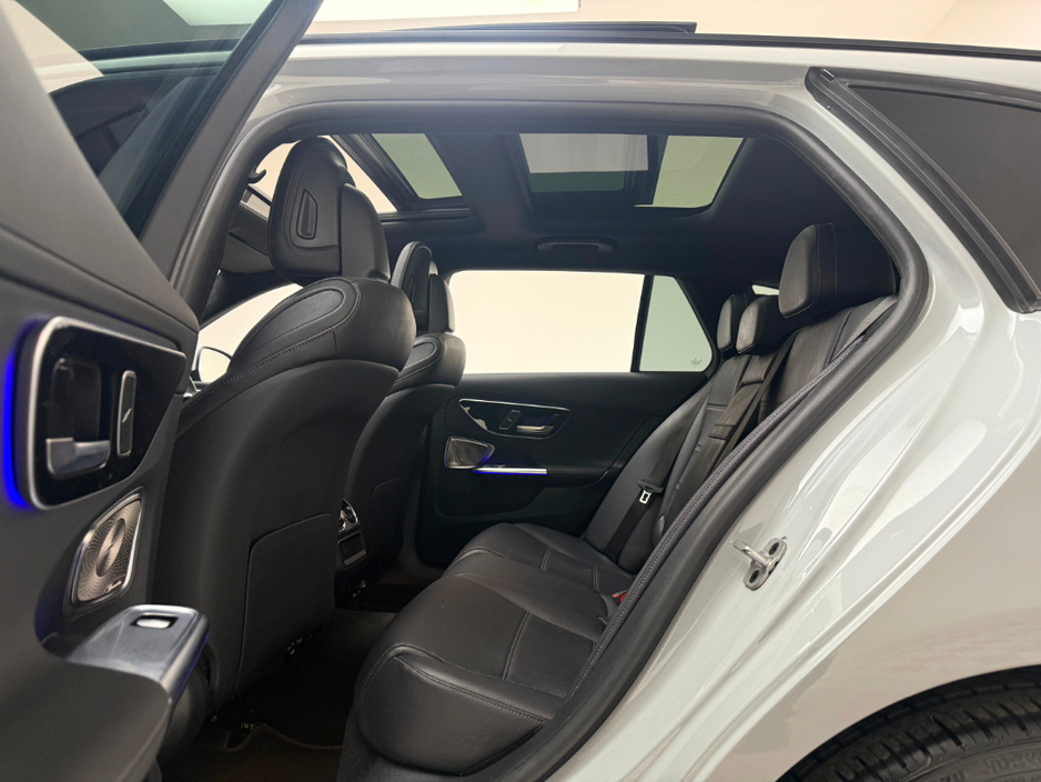 2024 Mercedes-Benz C Class C300E AMG LINE PREM PLUS *PAN ROOF* €54,990