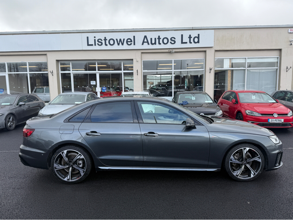 2023 Audi A4 - image 3