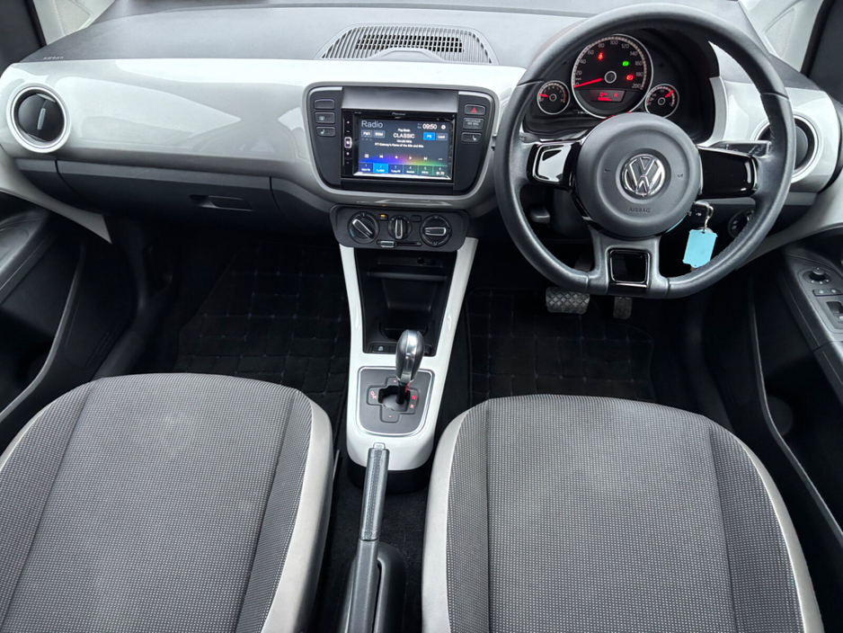 2015 Volkswagen up! 1.0 75BHP TAKE UP €7,500