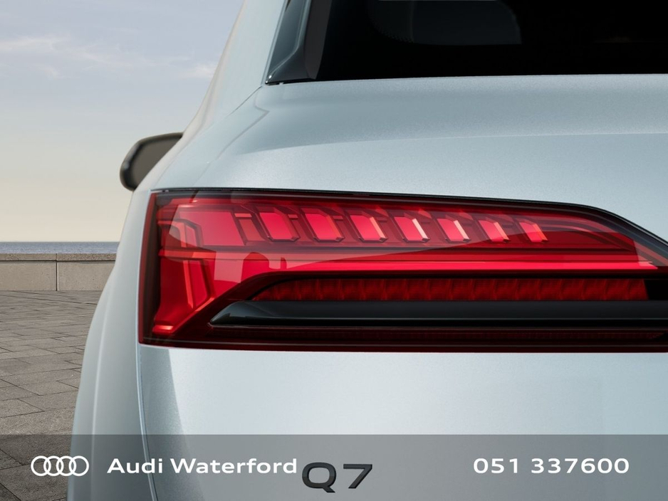 2026 Audi Q7 60 TFSI E Quattro Competition €112,569