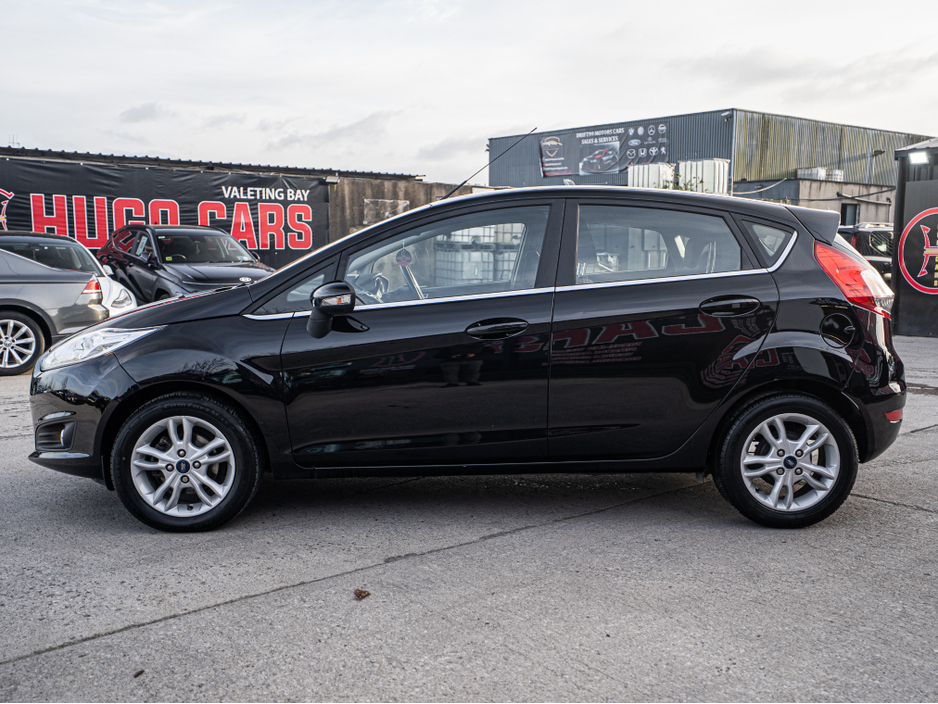 2017 Ford Fiesta - image 16