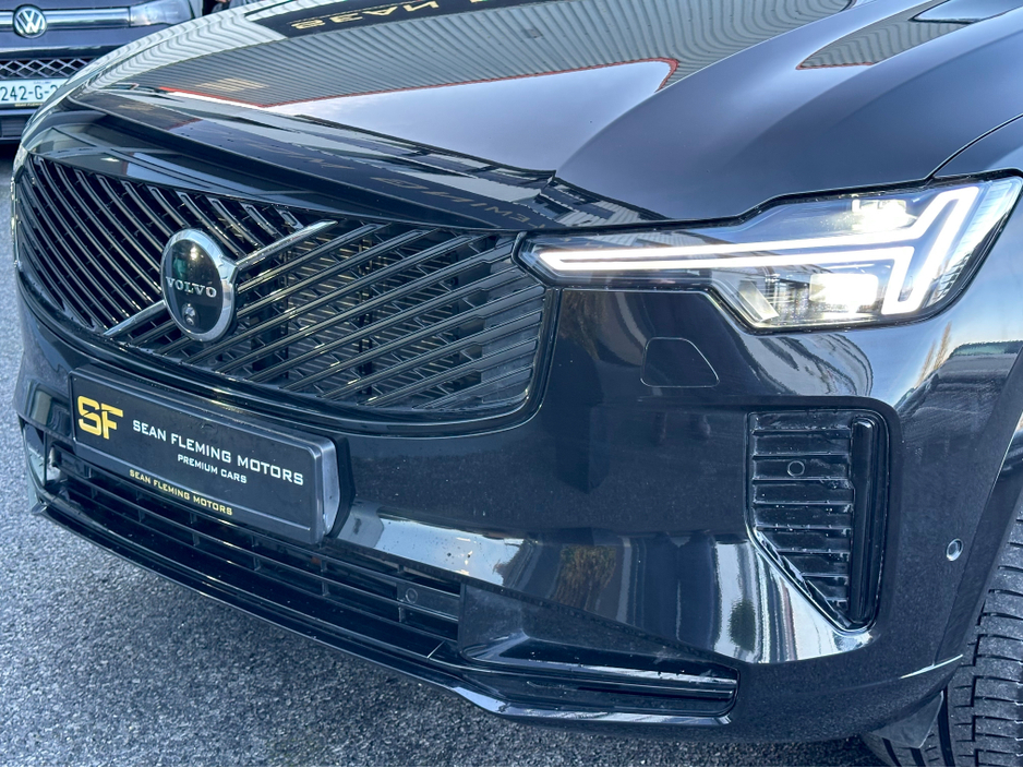2025 Volvo XC90 + T8 PHEV AWD AUTO PLUS €78,950