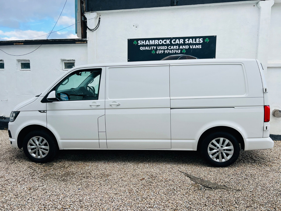 2019 Volkswagen Transporter  €16,750