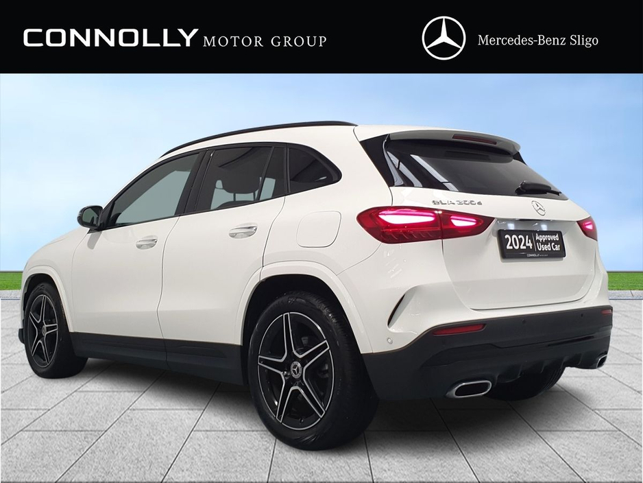 2024 Mercedes-Benz GLA Class GLA 200 d AMG Line w/ Pan roof €51,950