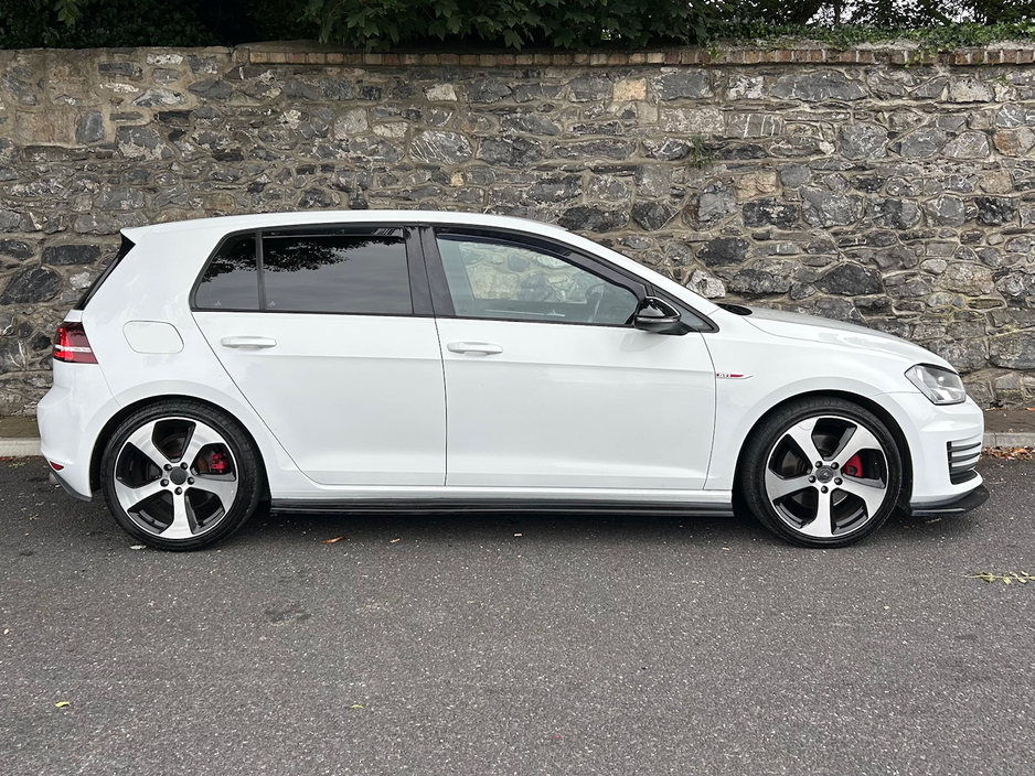 2014 Volkswagen Golf GTI 2.0 TSI MANUAL 6SPEED FWD 220BHP 5DR €15,950