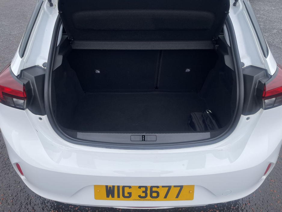 2022 Opel Corsa - image 14