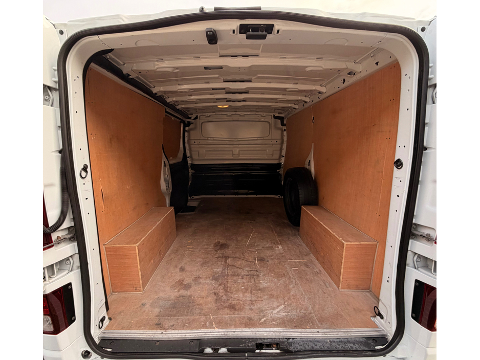 2021 Renault Trafic 2.0 High Spec €18,658