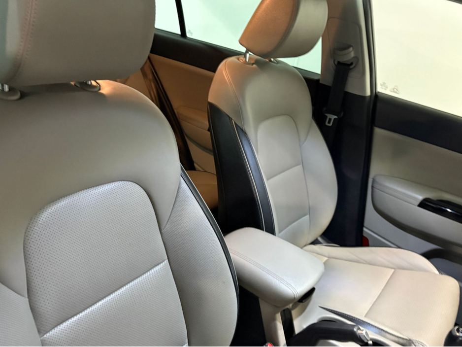 2021 Kia Sportage - image 15