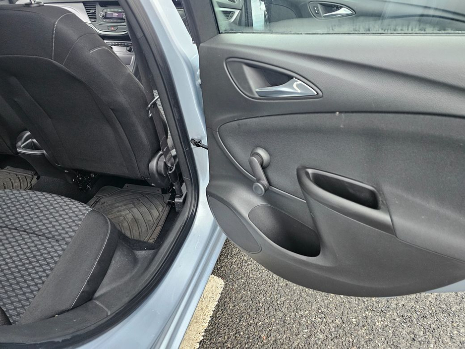 2016 Opel Astra 1.4 PETROL, NEW NCT, SERVICE HISTORY, LOW MILEAGE, FINANCE, WARRANTY, 5 STAR REVIEWS €9,995