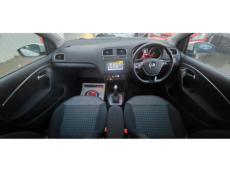 2015 Volkswagen Polo auto 1.2 comfortline plus low kms high spec €10,995