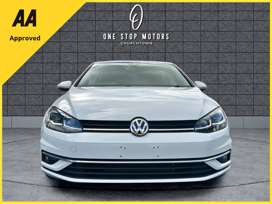 2017 Volkswagen Golf - image 10