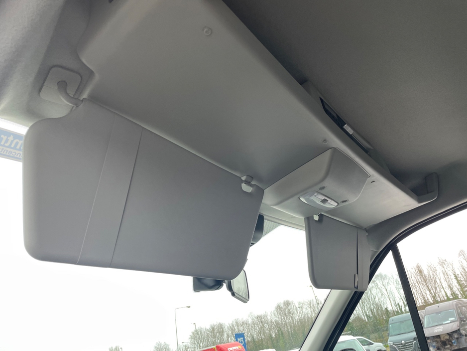 2023 Ford Transit - image 19