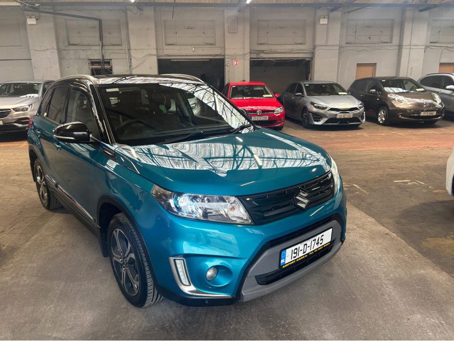 2019 Suzuki Vitara - image 7