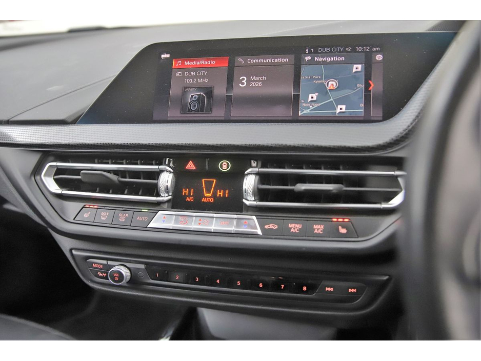 2020 BMW 1 Series - image 16