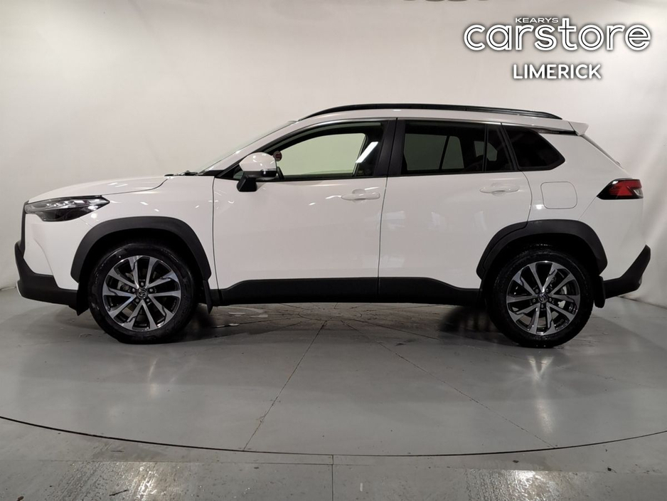 2024 Toyota Corolla Cross 1.8 Hybrid Luna Hatchback €36,880