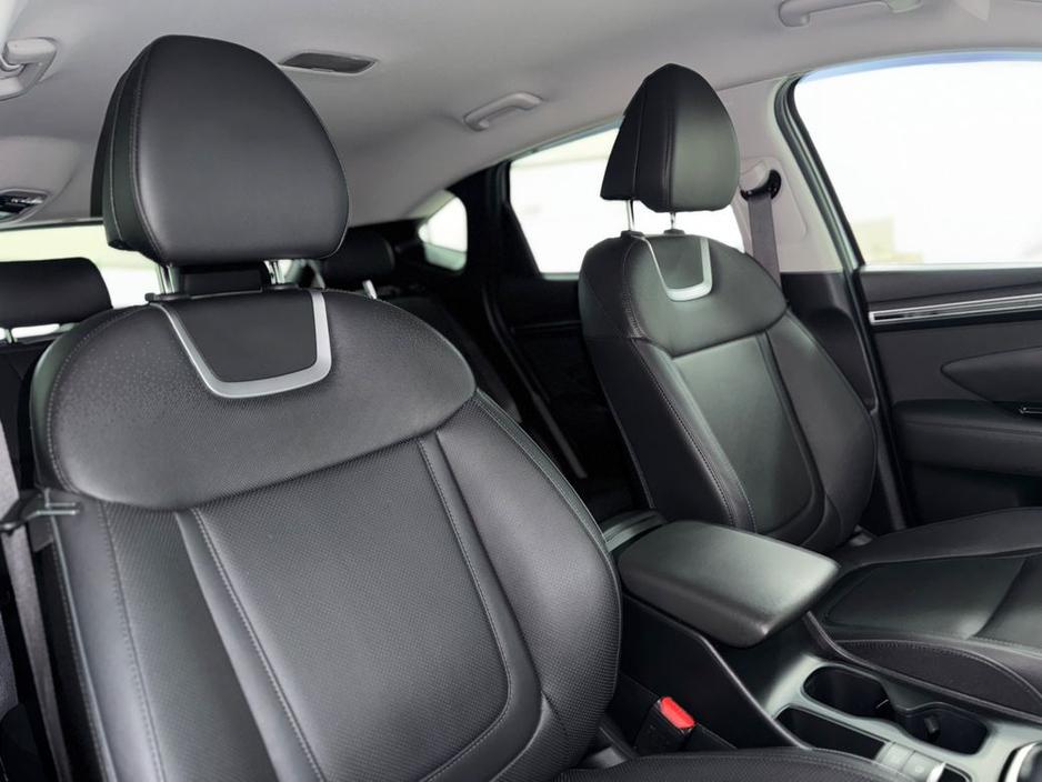 2022 Hyundai Tucson - image 7