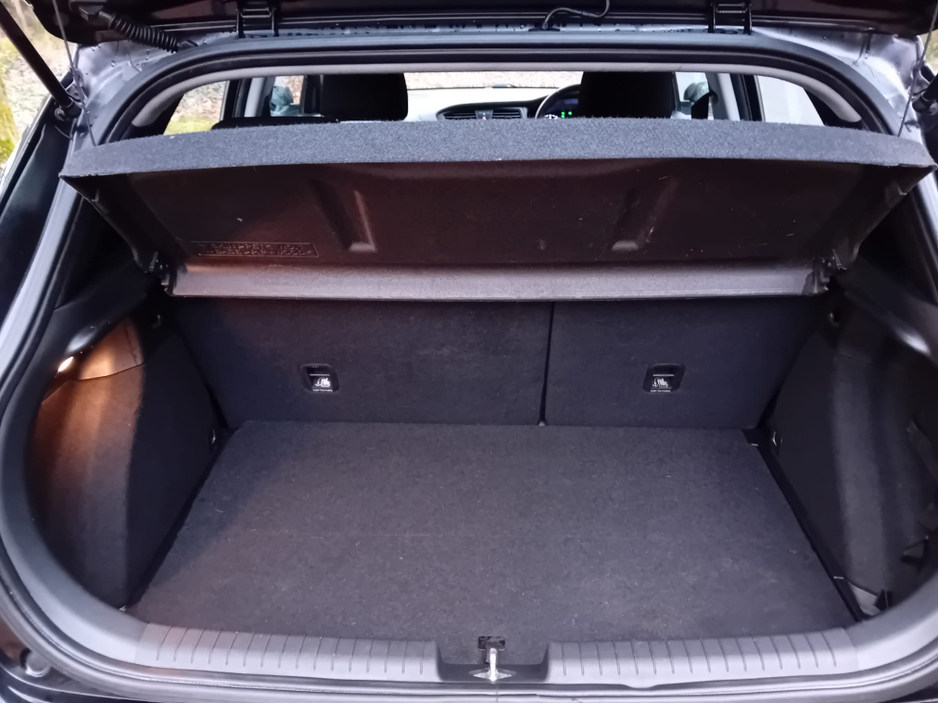 2016 Hyundai i20 1.2i DELUXE 1 OWNER ONLY 93 KLMS @ REDDY2DRIVE LTD €10,995