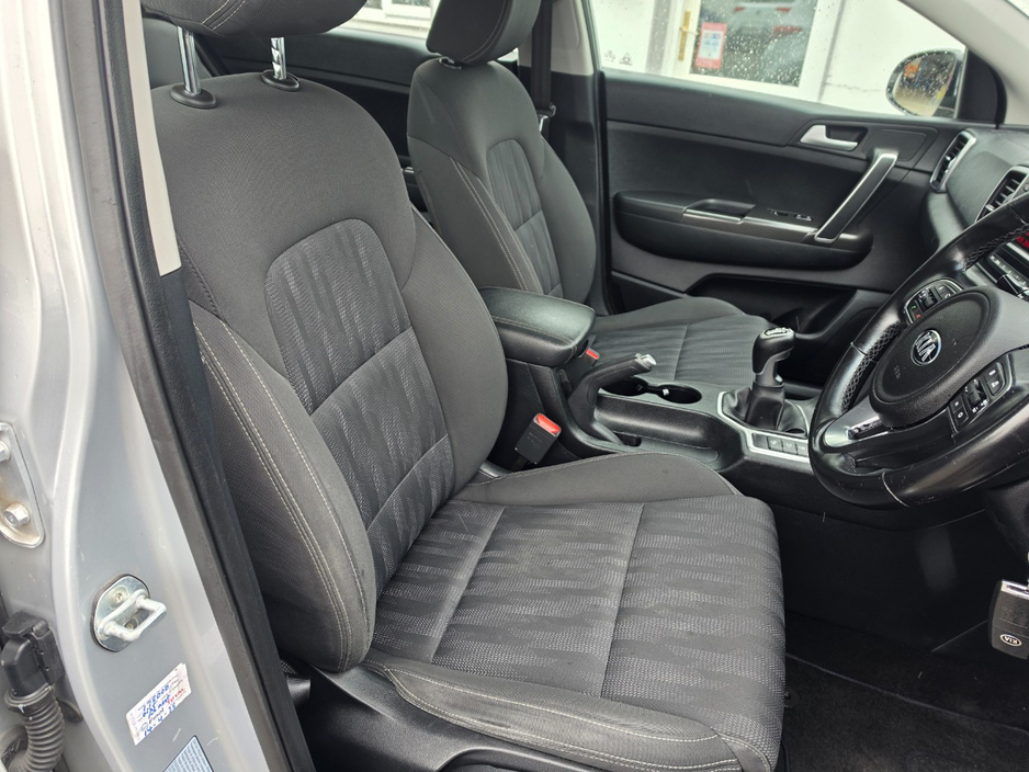 2017 Kia Sportage - image 12