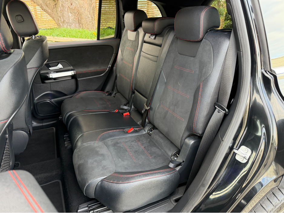 2023 Mercedes-Benz EQB - image 24