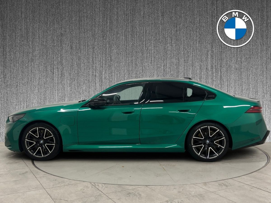 2025 BMW M5 G90 M5 Saloon