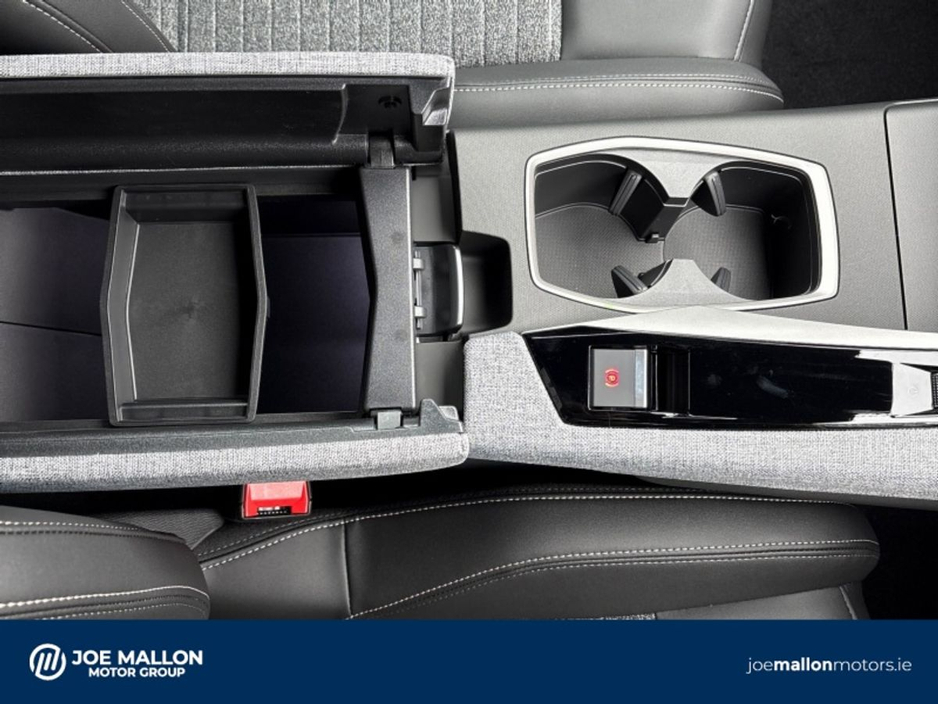 2025 Peugeot 3008 - image 22