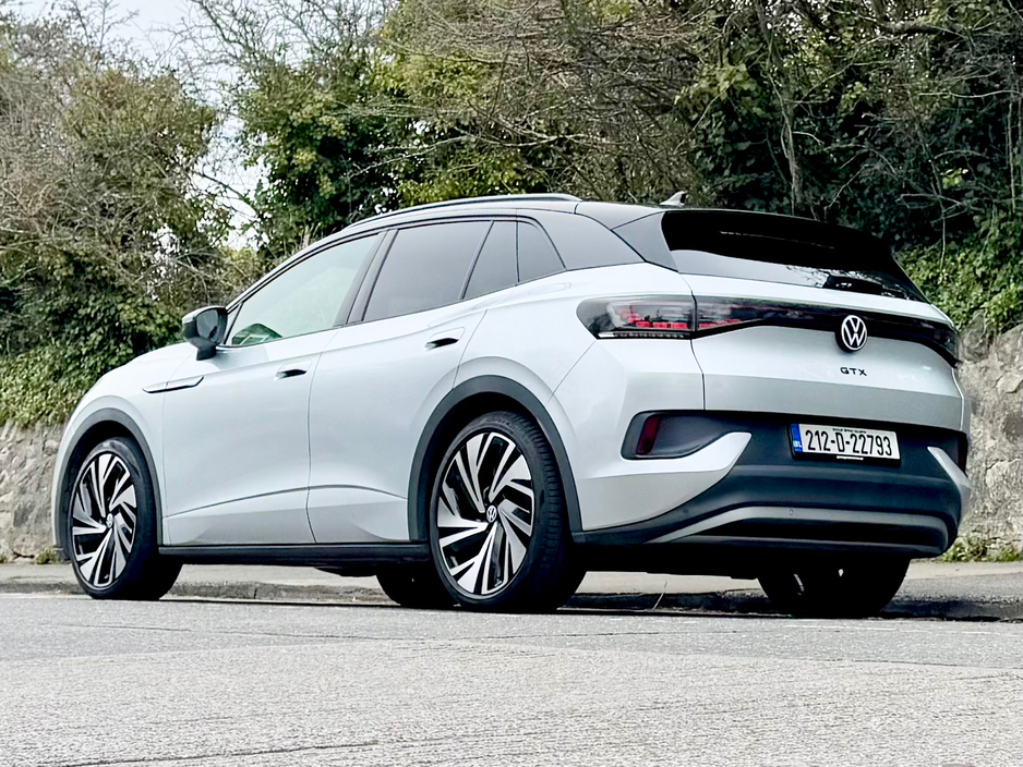 2021 Volkswagen ID.4 - image 11