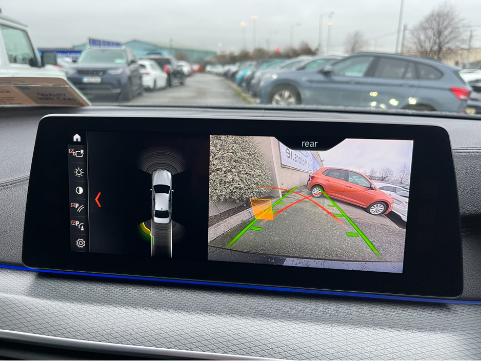 2018 BMW 5 Series 530e M-SPORT PETROL PLUG IN HYBRID 2.0 //HIGH SPEC//REVERSE CAMERA//HEAD UP DISPLAY//LASERLIGHTS// €23,950