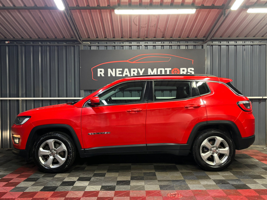 2019 Jeep Compass - image 3
