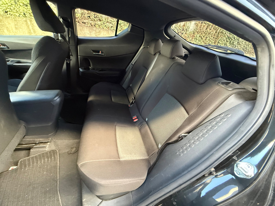 2019 Toyota C-HR - image 25