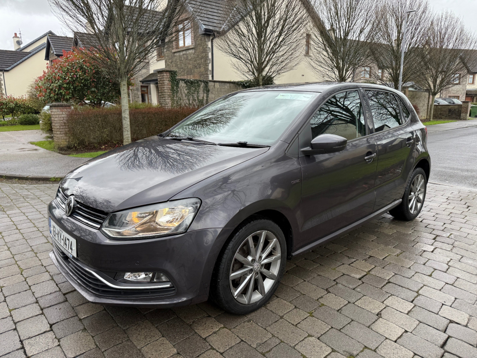 2016 Volkswagen Polo - image 3