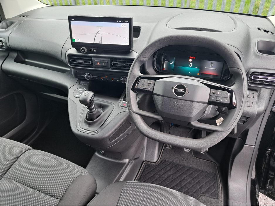 2026 Opel Combo - image 18