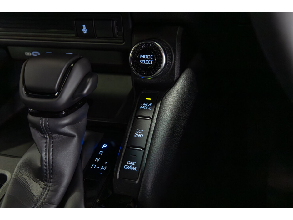 2026 Toyota Landcruiser  €66,057