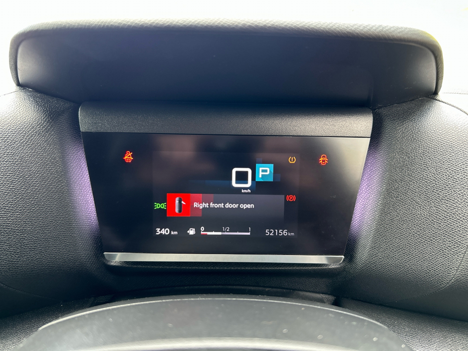 2022 Citroen C4 - image 7