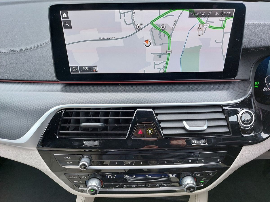 2024 BMW 5 Series - image 19