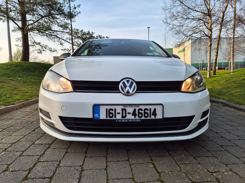 2016 Volkswagen Golf - image 8